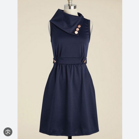 ModCloth Monteau Coach Tour Dress - Picture 1 of 5